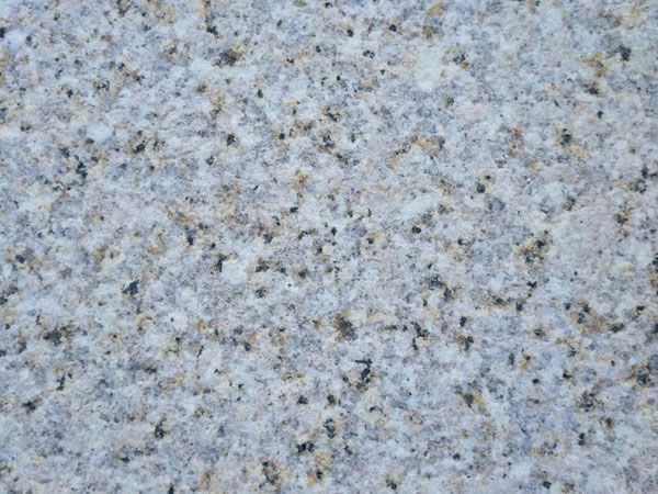 寧陽縣聚義石材有限公司-黃銹石荔枝面的養(yǎng)護技巧